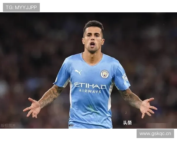 国米争冠全靠这套“意式防守”？三后卫体系是荣光还是桎梏？