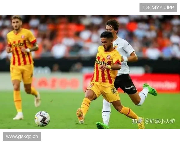 瓦伦西亚管理层决策争议显现,对球队赛季稳定性造成阶段性影响