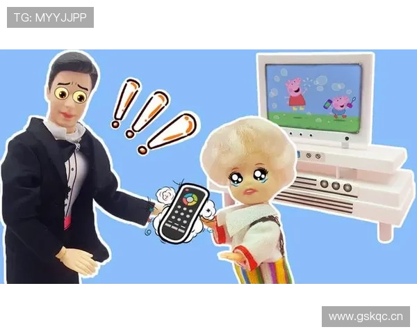 卡瓦尼家里居然没人敢跟他抢遥控器，这生活也太自律了吧！